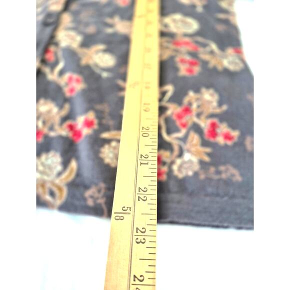 Garnet Hill Wool Cardigan Sweater Med Gray Red Floral Lightweight Layering Lux - Picture 11 of 11